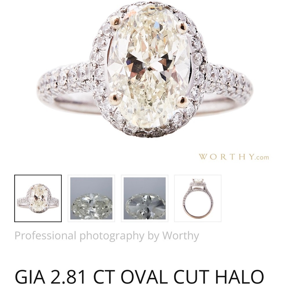 2.81 ct Diamond Oval Ring